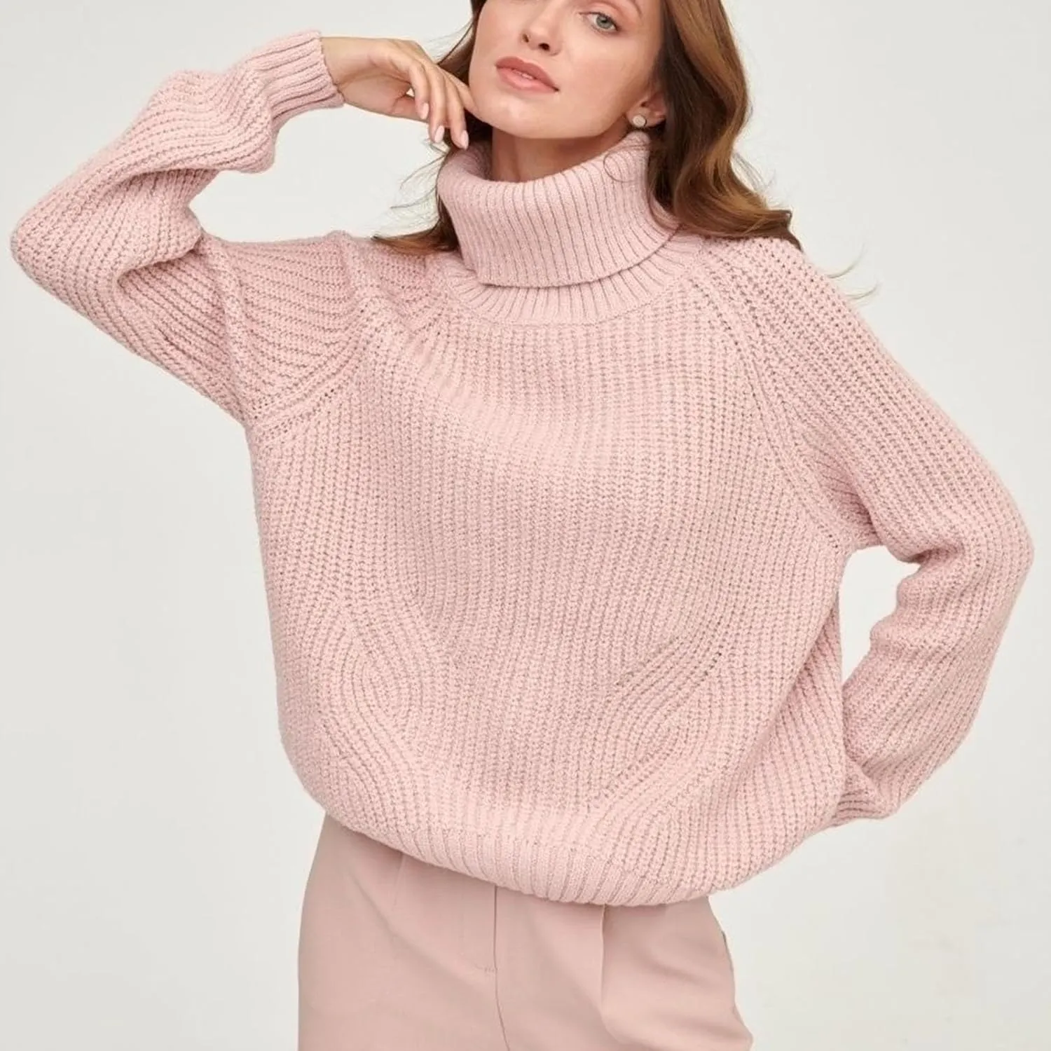 Akklian Women's Oversized Turtleneck Long Sleeve Casual Pullover Soft Knit Tunic Sweater Trendy Crochet Loose Fit Jumper Tops
