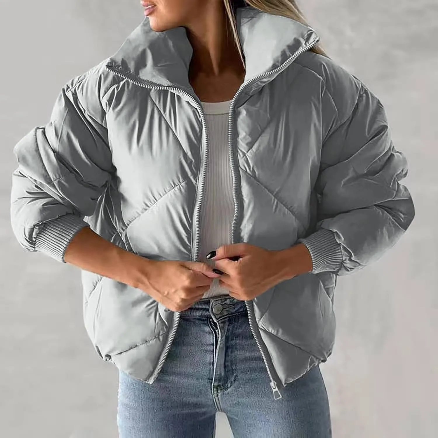 Quilted Puffer Jacket for Women Casual Puffy Zip Up Jackets with Pockets Warm Winter Padded Down Coats Outerwear